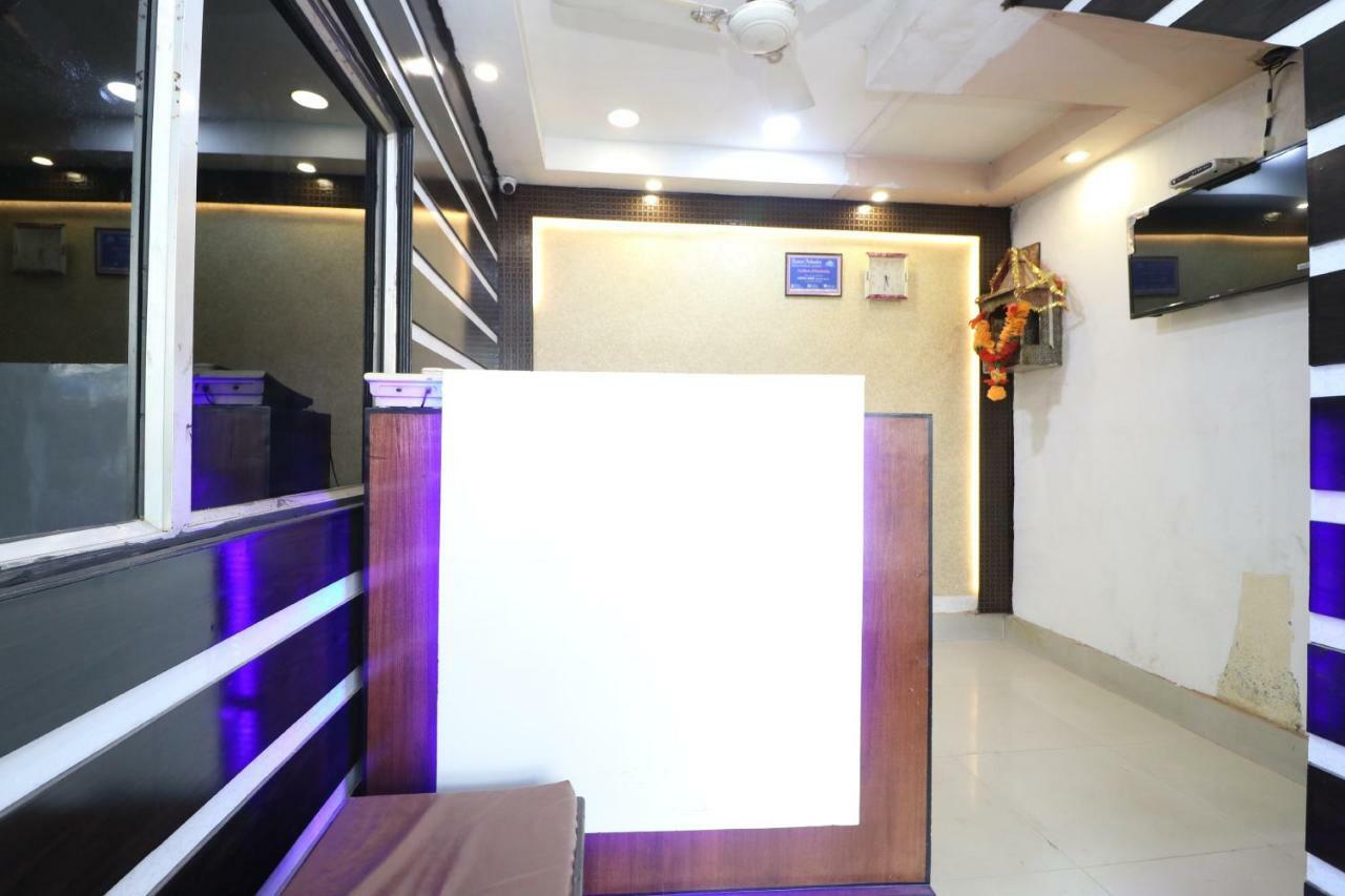 Oyo 37721 Hotel Kings ปะทานโกต ภายนอก รูปภาพ